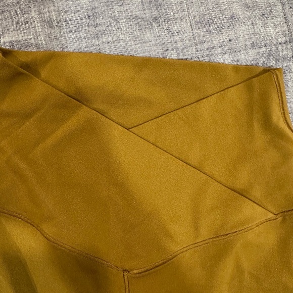 Aerie offline flare leggings in mustard. Barely worn!. Cross cross waist S - Picture 2 of 5
